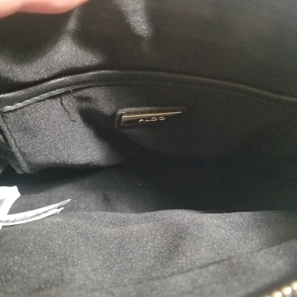 Black crossbody bag - Picture 3 of 3